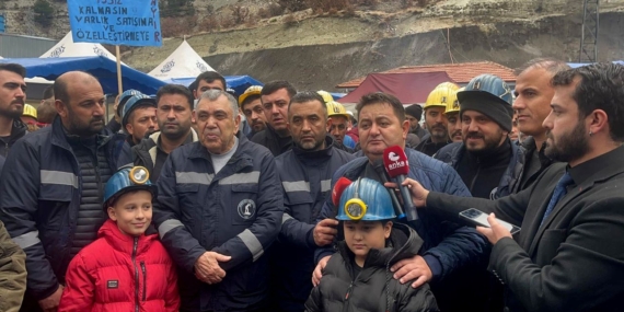 MADENCİLERİ YANLIZ BIRAKMADILAR