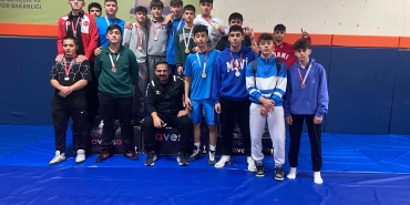 e2b03b20-2dab-4169-9512-ef3700a4f93a