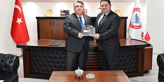 GMİS Genel Başkanı Yeşil’den Rektör Özölçer’e ziyaret