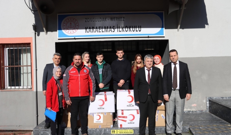 20241207-zonguldakli-ogrenciler-kizilay-ile-bu-kis-usumeyecek-685958-35342127453f5f6d9cd2