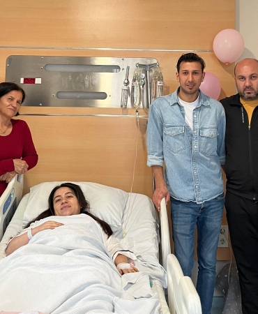 6fd03d35-9335-44e7-8599-e4372f8d210b