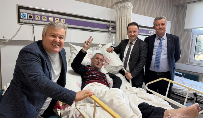 2ae309d9-5df3-4cff-91c6-688a0eaf4932