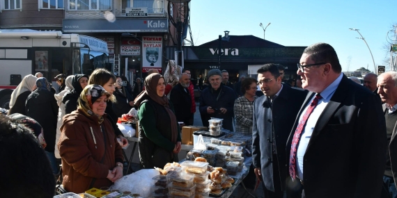 SMA HASTASI ELİZ BEBEK İÇİN KERMESLİ YARDIM KAMPANYASI DÜZENLENDİ
