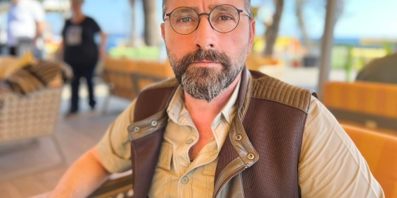 GURBETTE BAŞARIYI YAKALAYAN ALAPLI’LI İŞADAMI; GÖKDEMİR, “HEDEFİM ZİRVEDE OLMAYA DEVAM ETMEK.” DEDİ. 