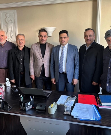 887b9124-b977-42f3-8f84-f626deb352fb