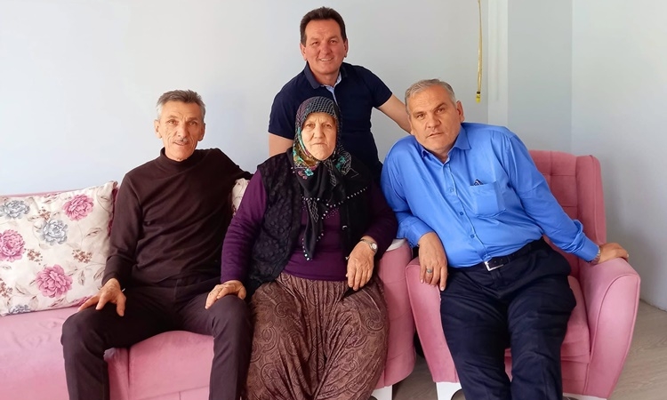 12e8aed2-2f30-4722-aec1-8ae23672e0ba