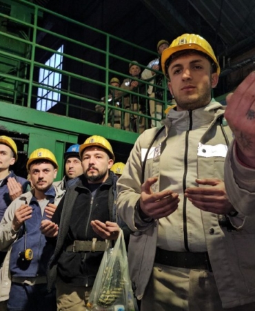 162_73210_63aw403829-01