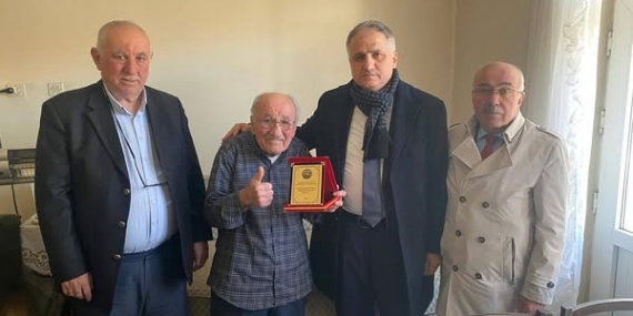 Vekil Bozkurt’tan, sanat okulunun yaşayan tek mezununa ziyaret