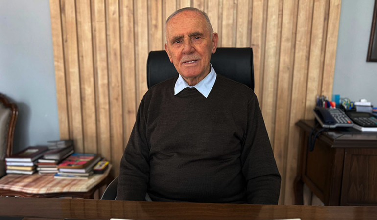 e230af27-22f3-476a-bc87-afdb4a7e6aed