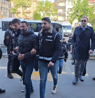 KARADENİZ EREĞLİ'DE SİLAH KAÇAKÇILIĞI OPERASYONU: 7 ŞÜP