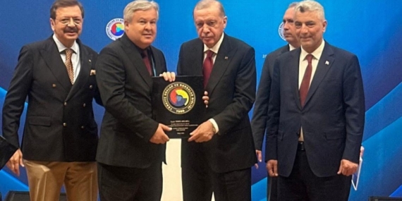 ARSLAN’A BÜYÜK ONUR…