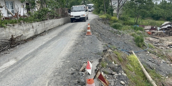 ÇÖKEN DUVAR TEHLİKEYE DAVETİYE ÇIKARIYOR