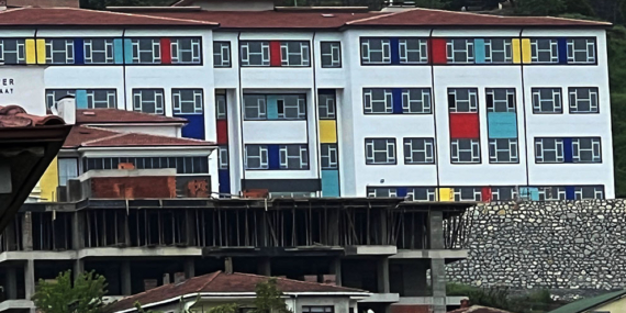 Öğrenciler Okuluna Kavuşuyor