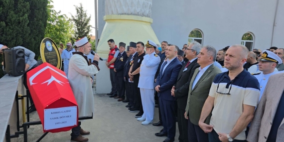 KIBRIS GAZİSİ SADIK DÖNMEZ SON YOLCULUĞUNA UĞURLANDI