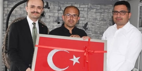 15 Temmuz Gazisi Vahit Durgut’u Evinde Ziyaret Ettiler
