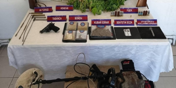 EREĞLİ’DE UYUŞTURUCU VE SİLAH OPERASYONU