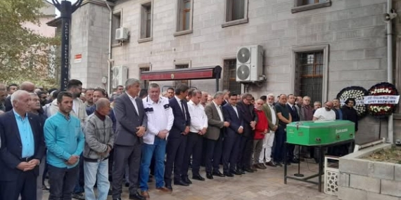 ANNE ÇATUROĞLU SON YOLCULUĞUNA UĞURLANDI.