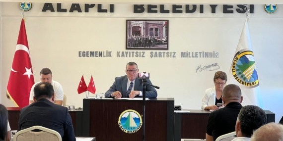 BELEDİYE BORCU 216 MİLYON TL’DEN 47 MİLYON TL’YE DÜŞTÜ – SEVİM, BELEDİYEYİ DUYARLI OLMAYA DAVET ETTİ