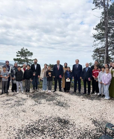 8a654562-8024-4b87-89dd-22f7222bbb14