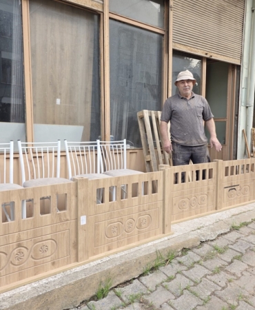 9b0b404b-f1cd-4cf5-b178-8c0a080b8f1f