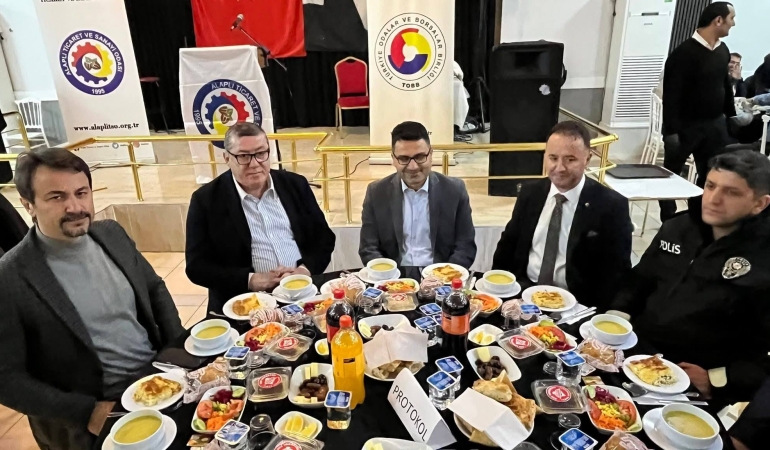 648991116_10164222647107904_4552270187188799105_n