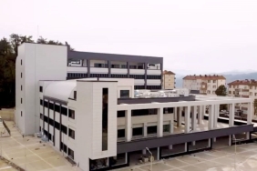 c4f03f61-7927-405e-a303-9a6a08bacd94