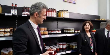 ÇAY-KA LEZZET FABRİKASI'NDA KADINLAR ÜRETECEK, YÖRESEL ÜRÜNLER TANITILACAK