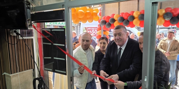 670460897_10164412556202904_1151661389698945665_n