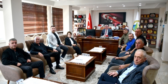 TEKİN VE 9 MECLİS ÜYESİ CHP’DEN İSTİFA ETTİ